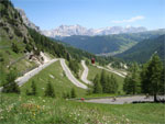 gal/2010/07 - Sella Ronda Bike Day 2010/05 - SellaRonda_Bike_Day/05 - Il Passo Gardena_the_end/_thb_22discesagardena_02-01.jpg
